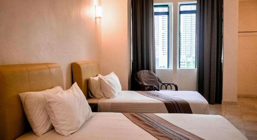 Stallions Suite Penang Jelutong Extérieur photo