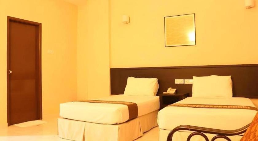 Stallions Suite Penang Jelutong Extérieur photo