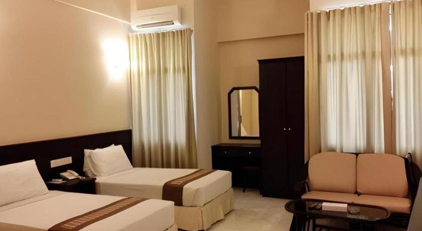 Stallions Suite Penang Jelutong Extérieur photo