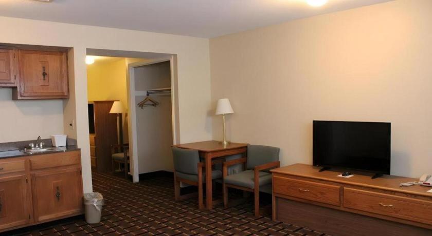 Stallions Suite Penang Jelutong Extérieur photo